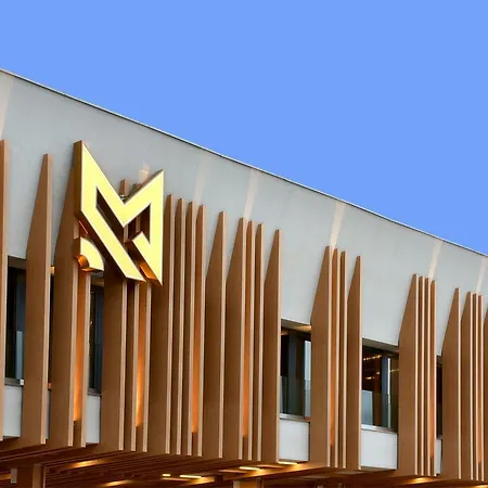 Maestral Resort&casino