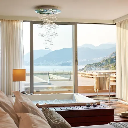 Maestral & Casino Hotel Sveti Stefan