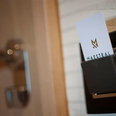 Hotel Maestral & Casino 5*