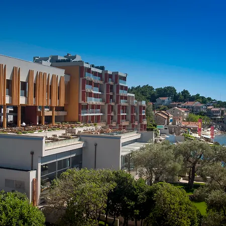 Maestral & Casino Hotel Sveti Stefan